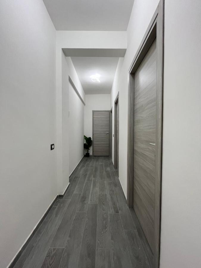 Dm Rome Holiday Exterior foto