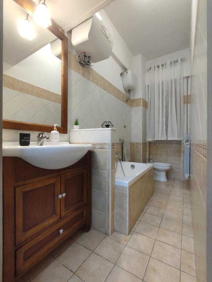 Dm Rome Holiday Exterior foto